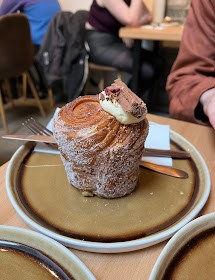 Cruffin